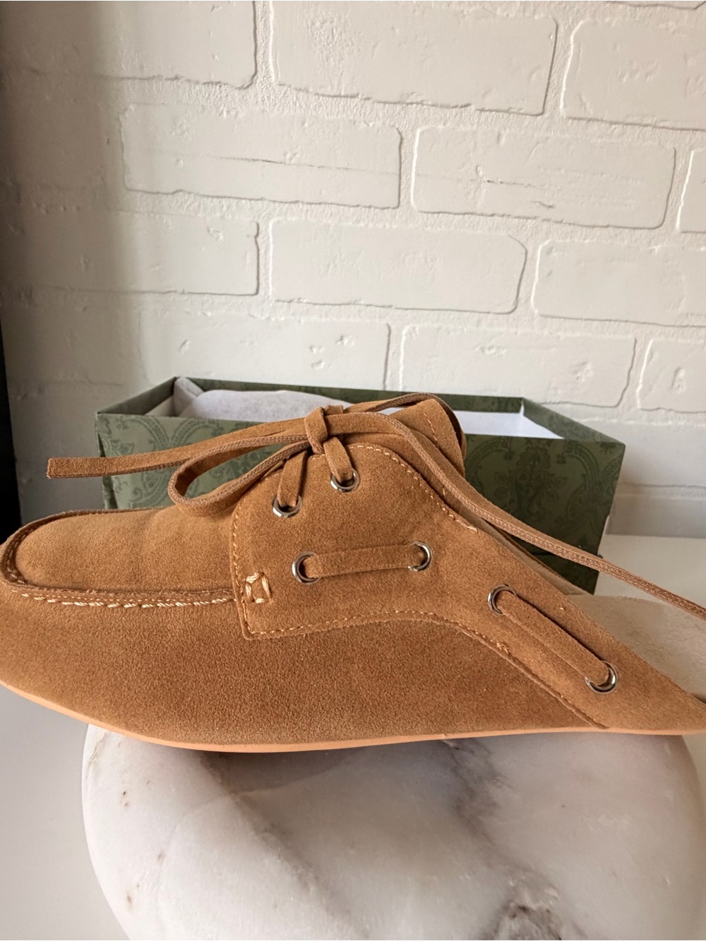 Women’s Suede Lace-Up Casual Shoe, Brown Suede, size 9, New in Box - Picture 5 of 7